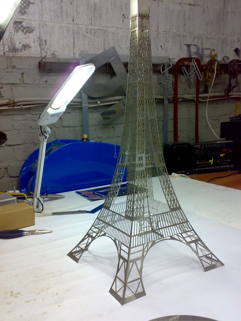 Изготовление макета Эйфелевой башни из нержавейки